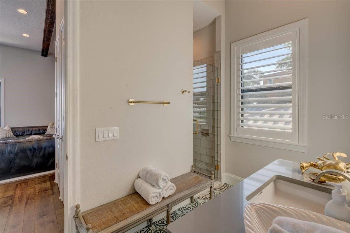 Listing photo id 71 for Address Not Provided