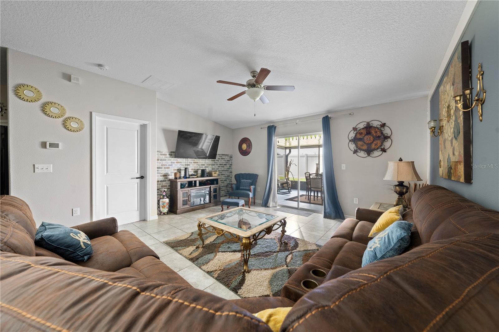 Image 15 of 26 For 16505 Myrtle Sand Drive