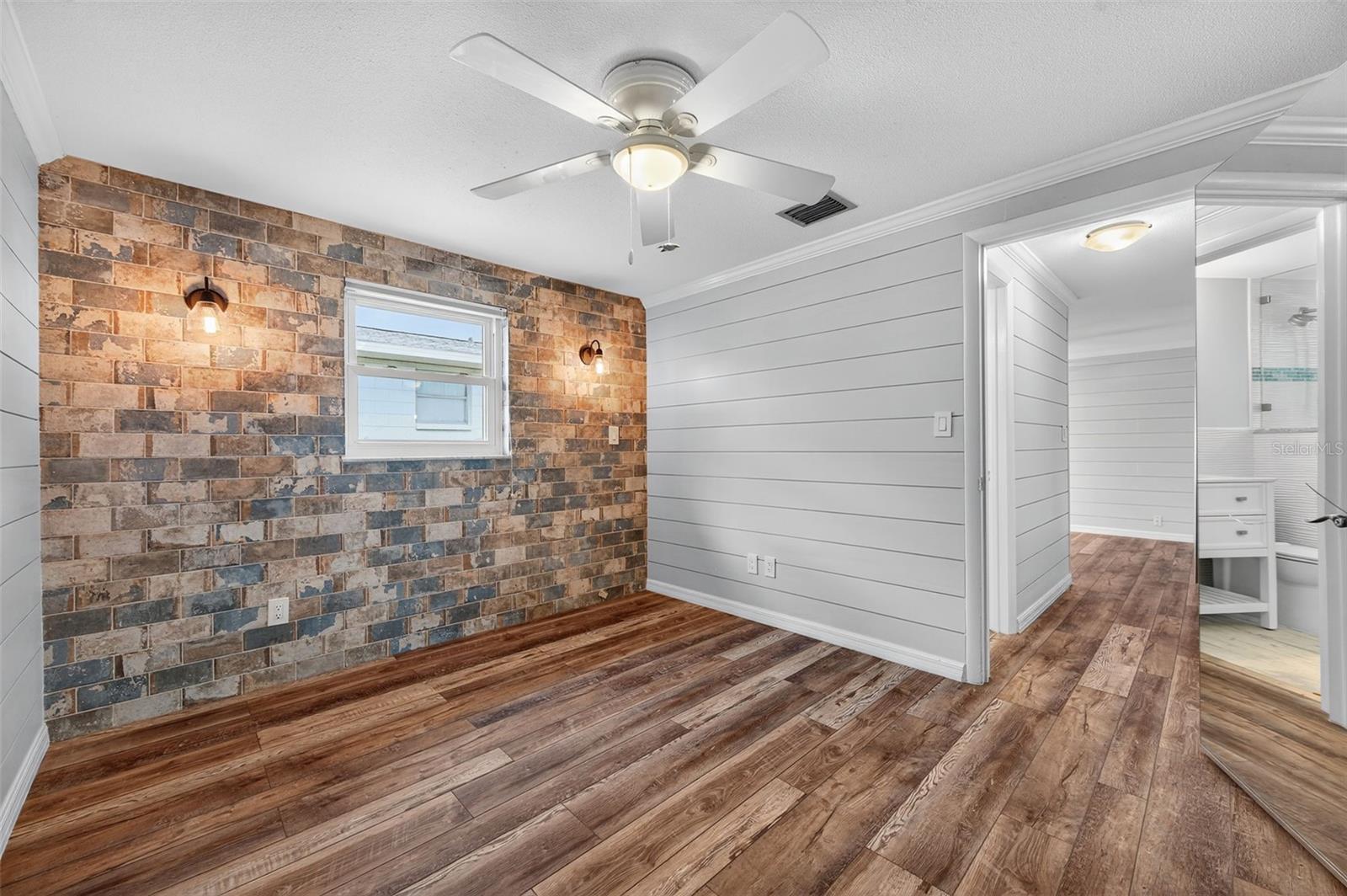 Image 17 of 44 For 12400 Park Boulevard 213
