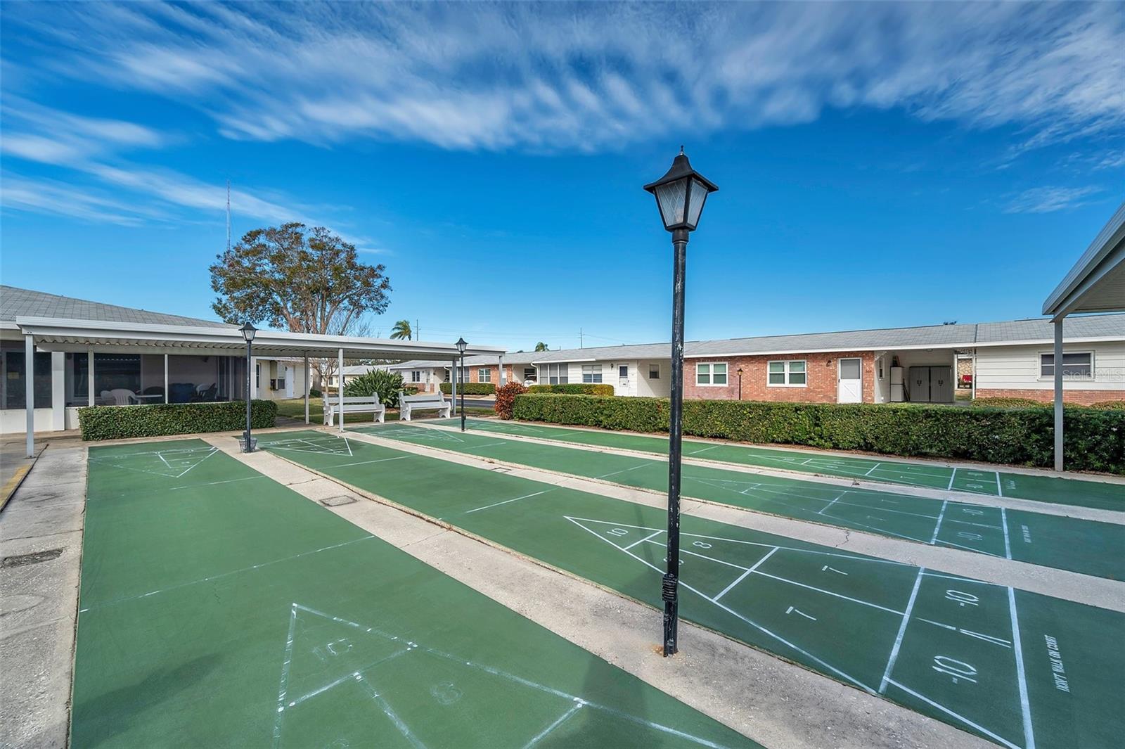Image 33 of 44 For 12400 Park Boulevard 213