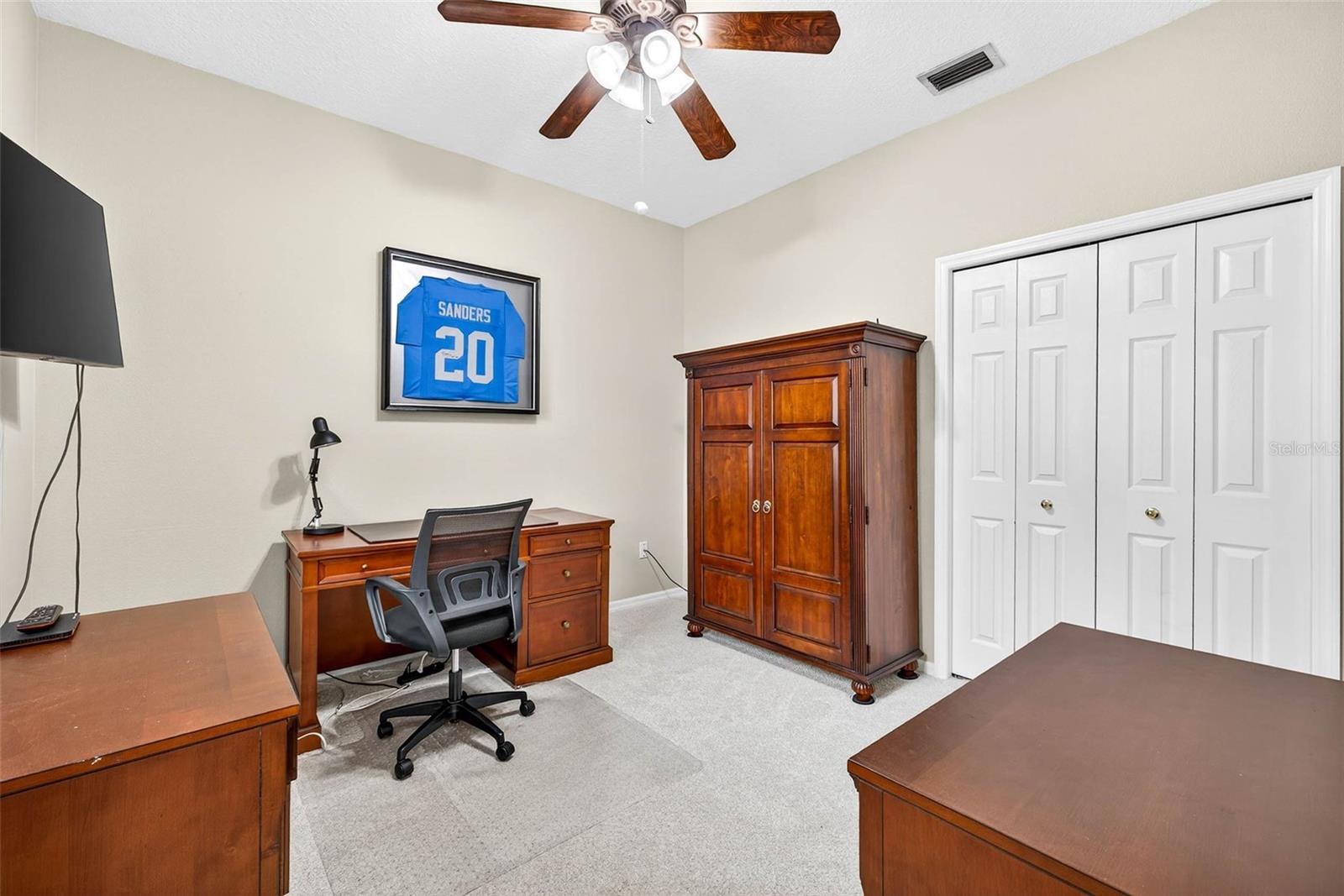 Listing photo id 19 for 16469 Turnbury Oak Drive