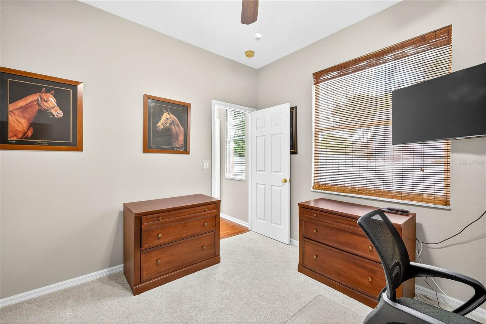 Listing photo id 20 for 16469 Turnbury Oak Drive
