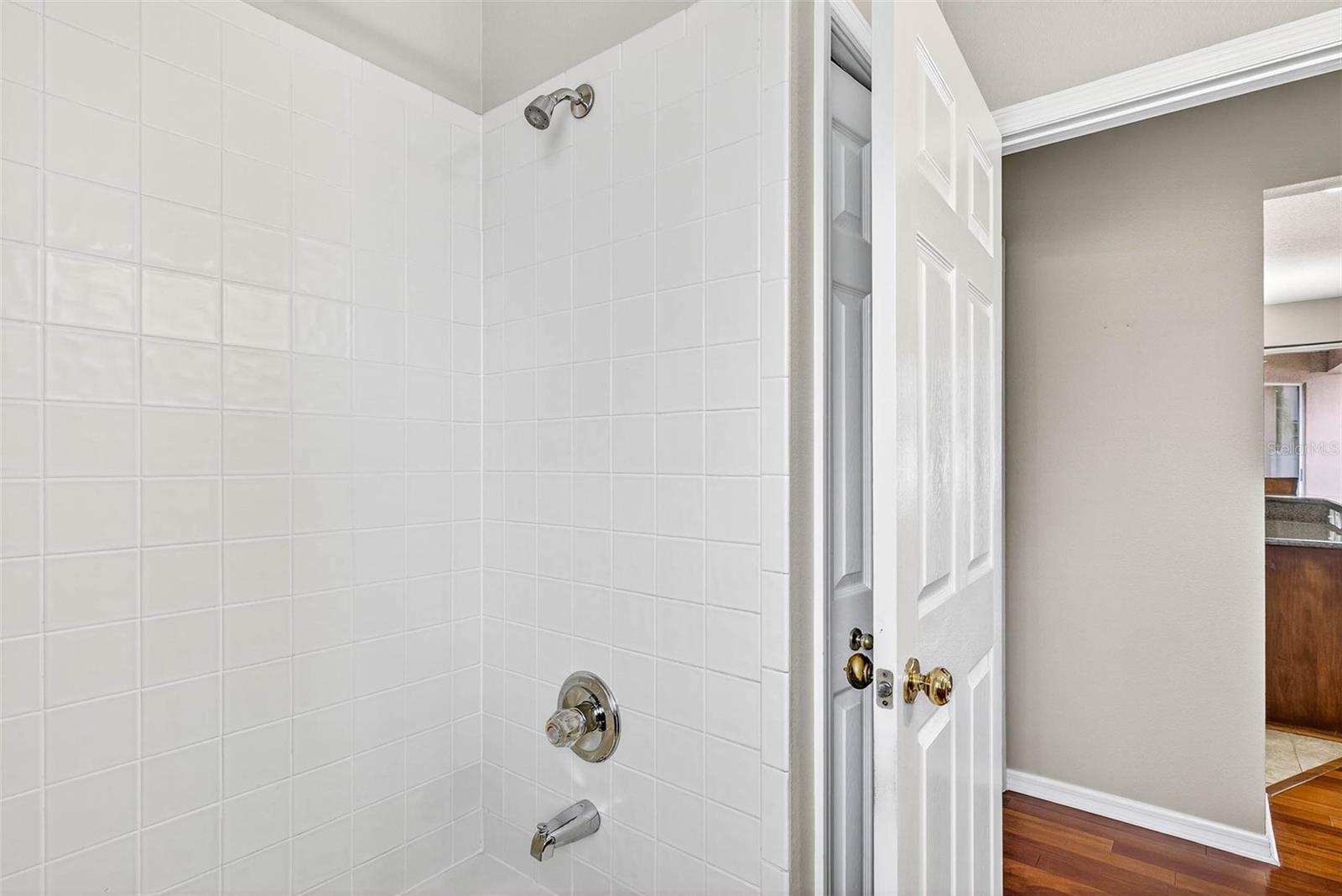 Listing photo id 28 for 16469 Turnbury Oak Drive