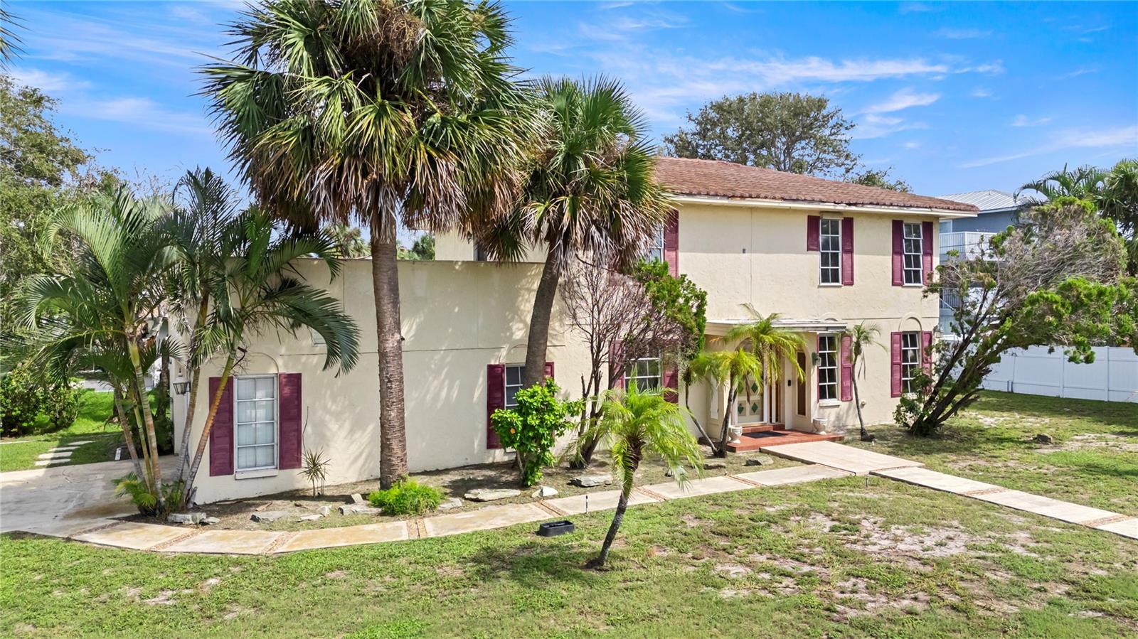 Image 18 of 43 For 205 Gulf Boulevard