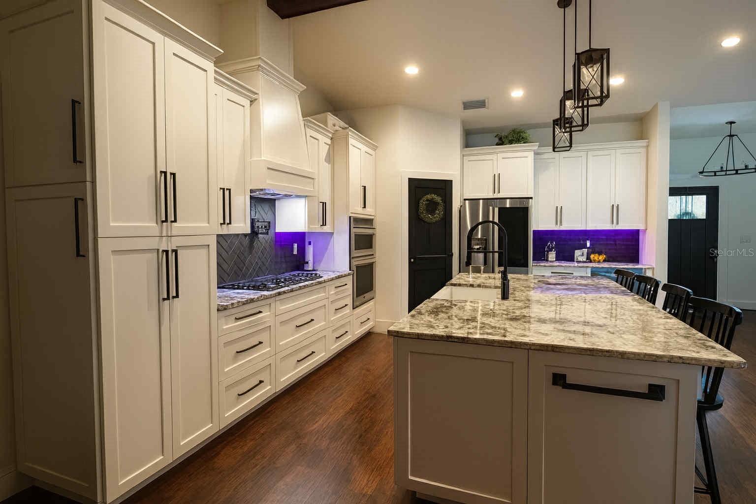 Image 6 of 12 For 44524 Cross Country Boulevard