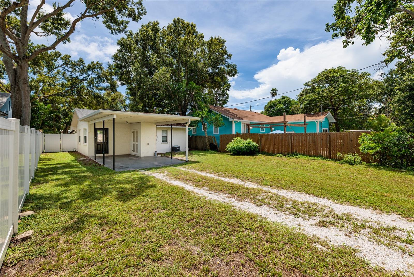 Image 19 of 22 For 3945 3rd Avenue N