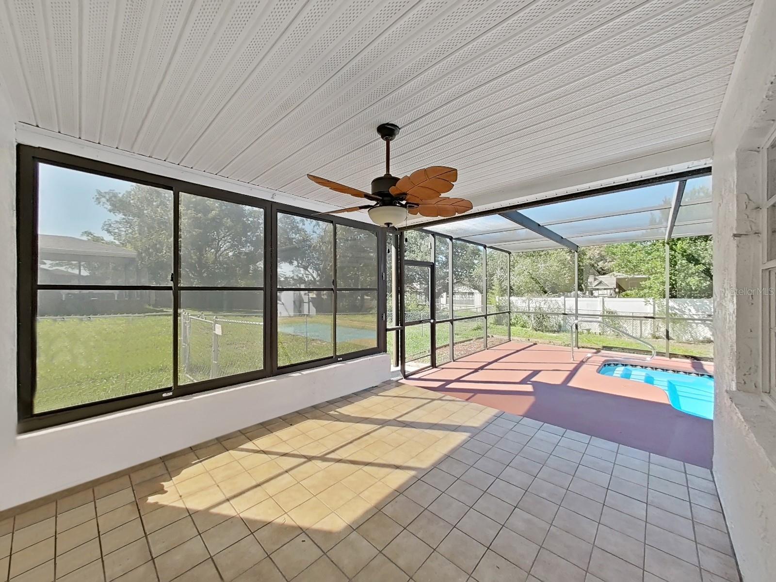 Image 30 of 36 For 13476 Linden Drive