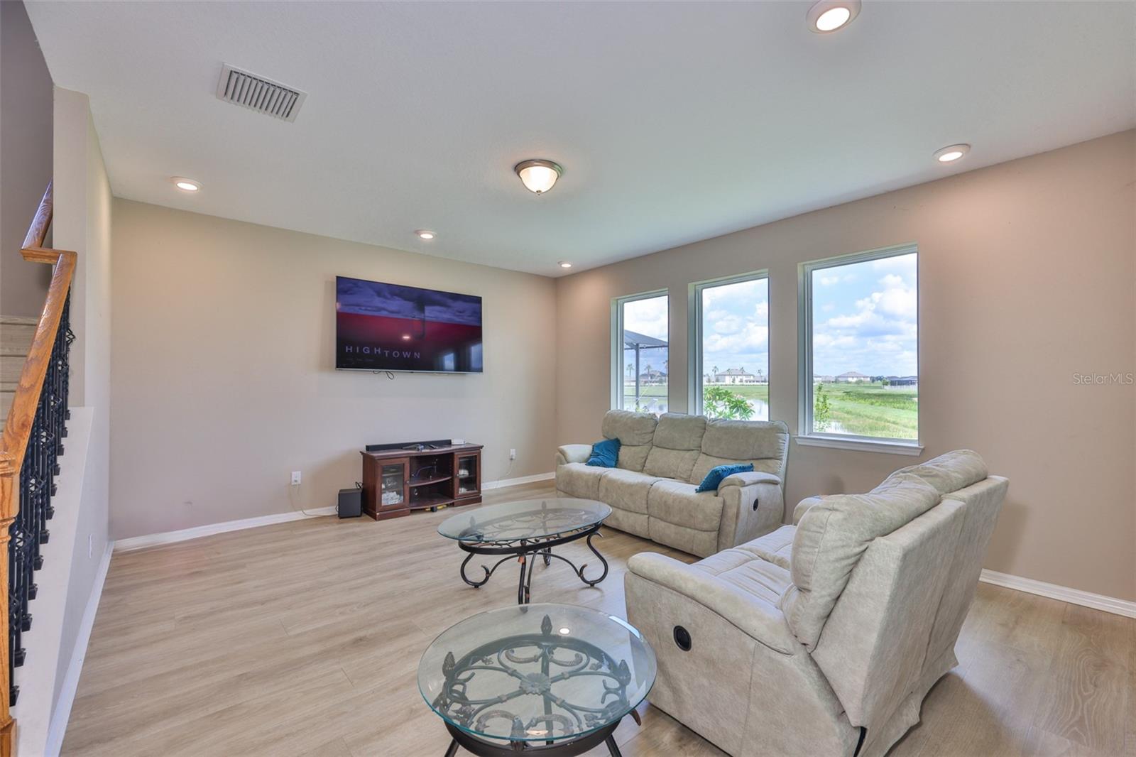 Image 10 of 37 For 11918 Bahia Valley Drive