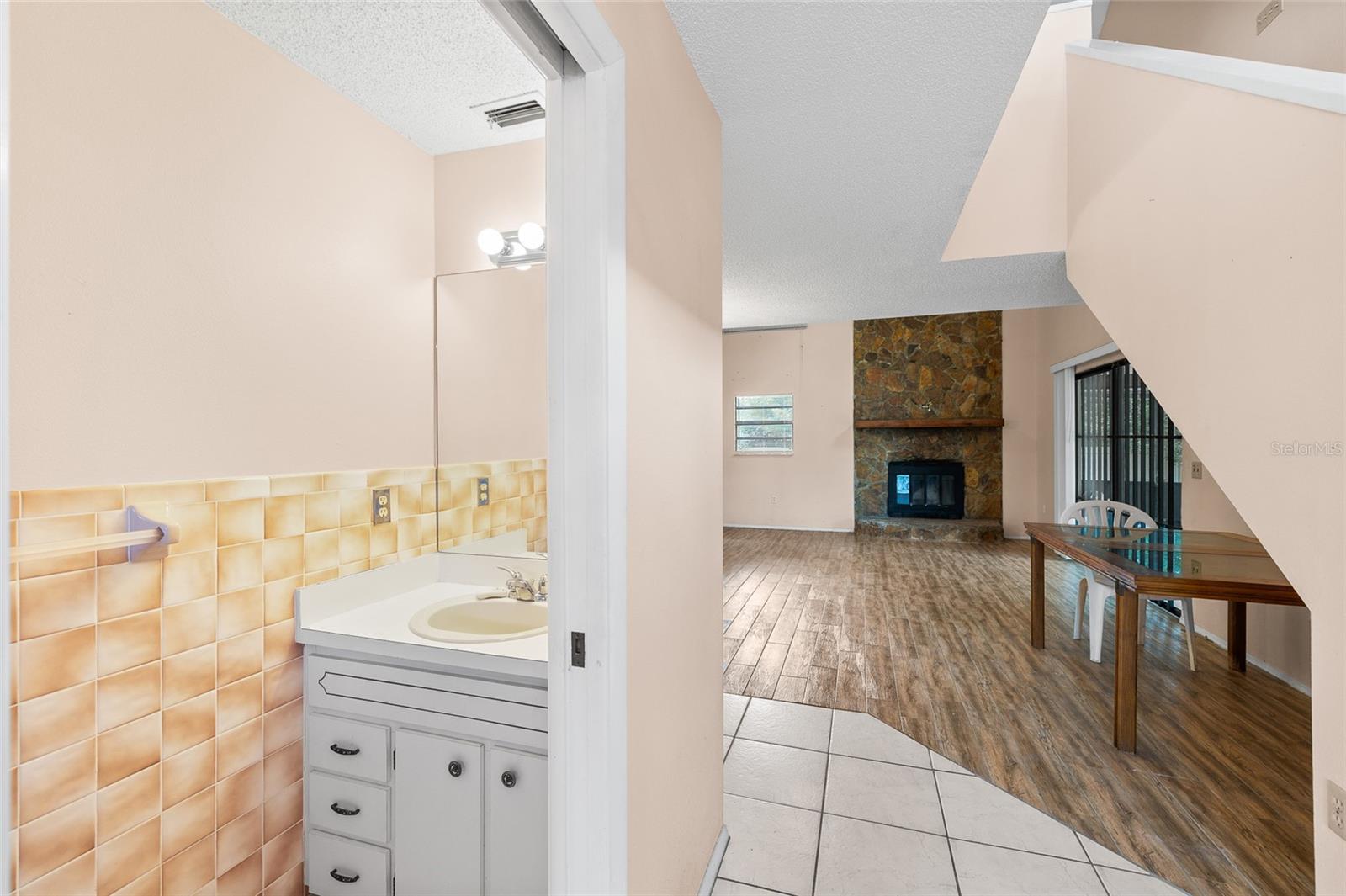Image 12 of 49 For 3030 Shadow Oaks Drive
