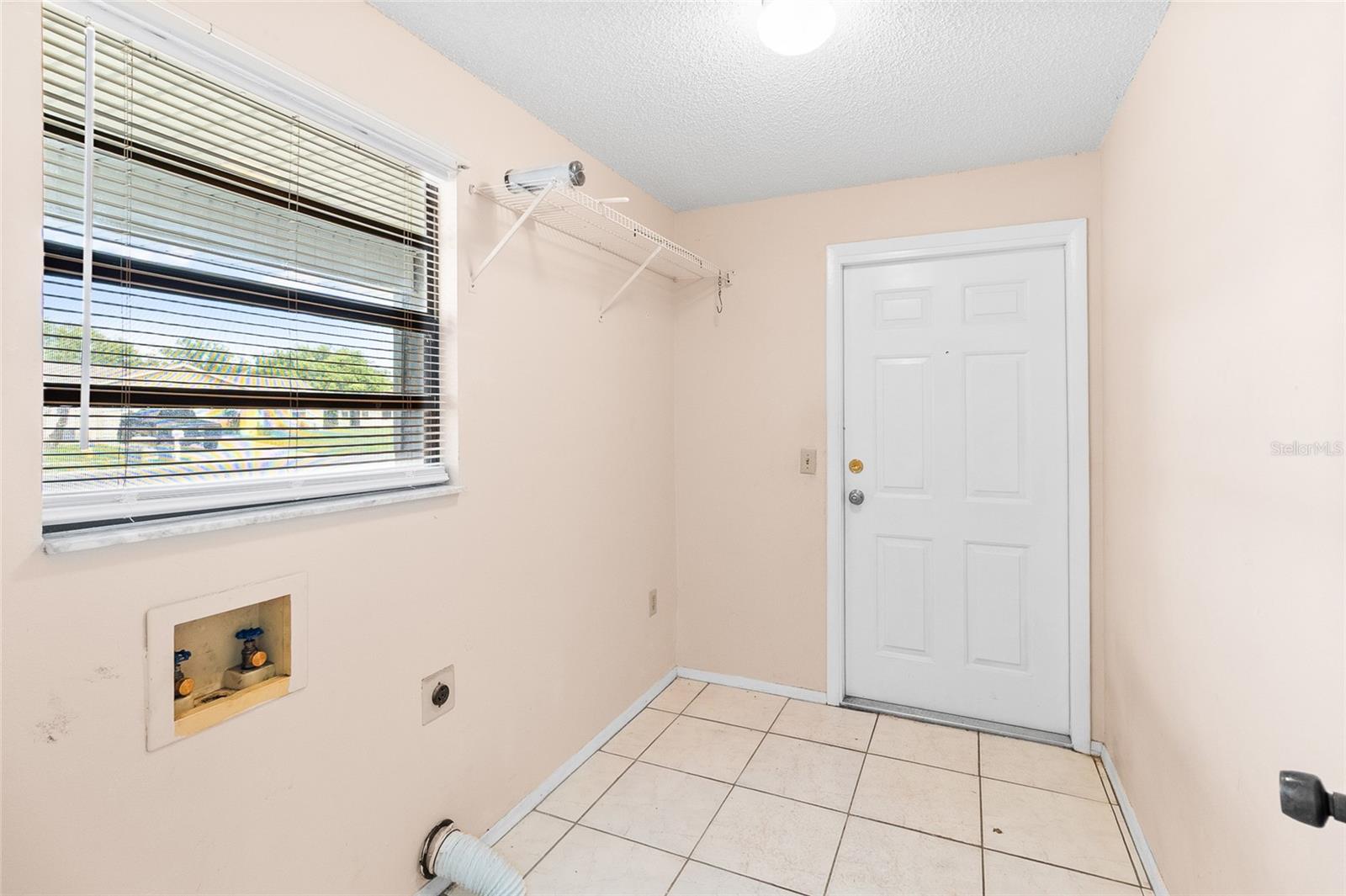 Image 40 of 49 For 3030 Shadow Oaks Drive