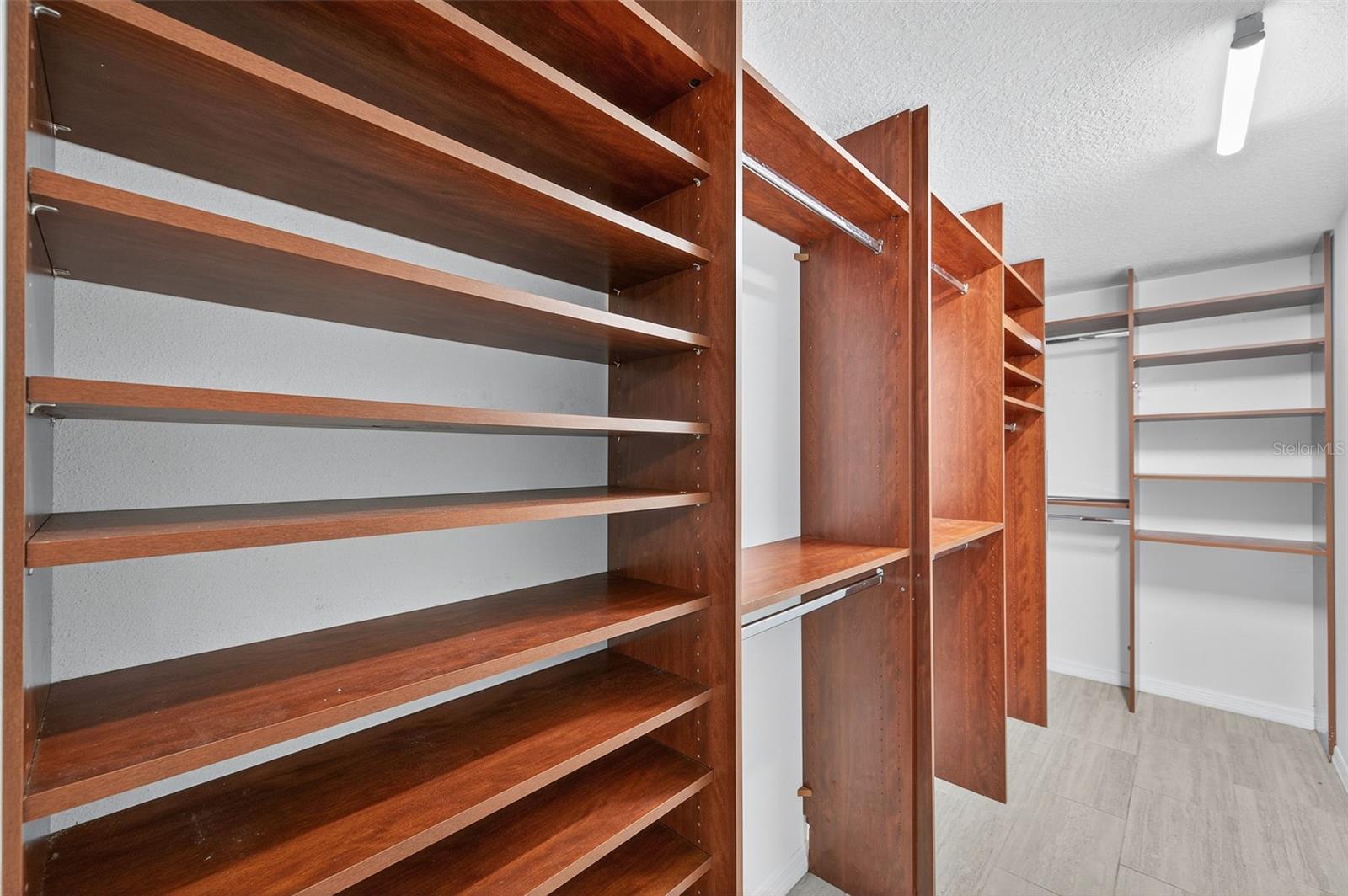 Image 7 of 15 For 203 11th Street Drive W