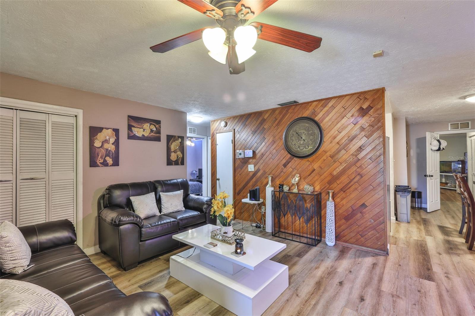 Image 6 of 26 For 10009 22nd Street