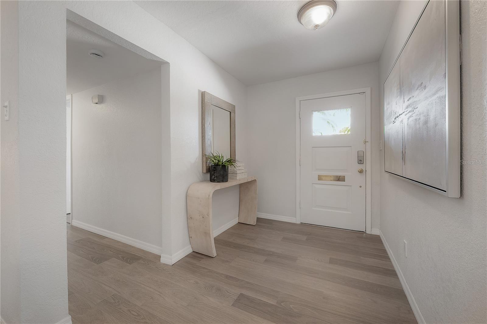 Image 20 of 79 For 3935 Eden Roc Circle