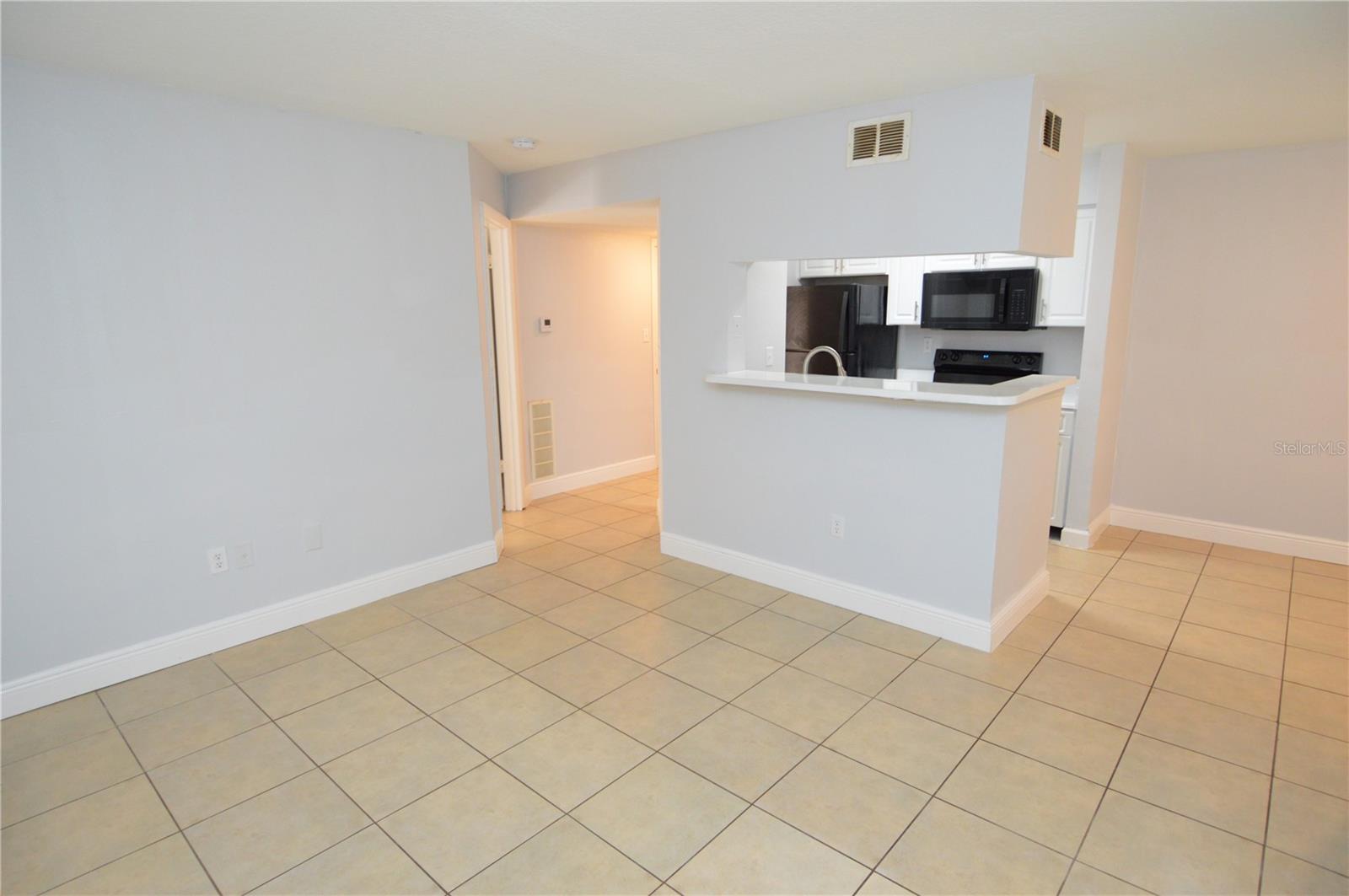 Image 11 of 96 For 8649 Fancy Finch Drive 102