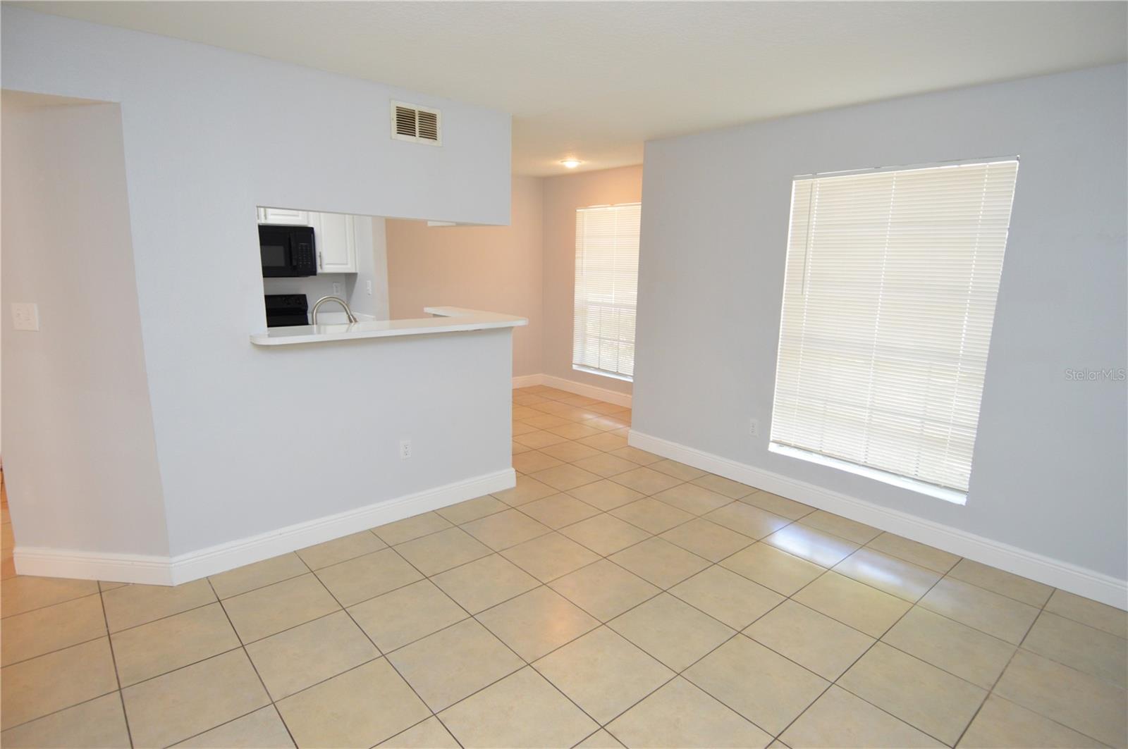 Image 17 of 96 For 8649 Fancy Finch Drive 102