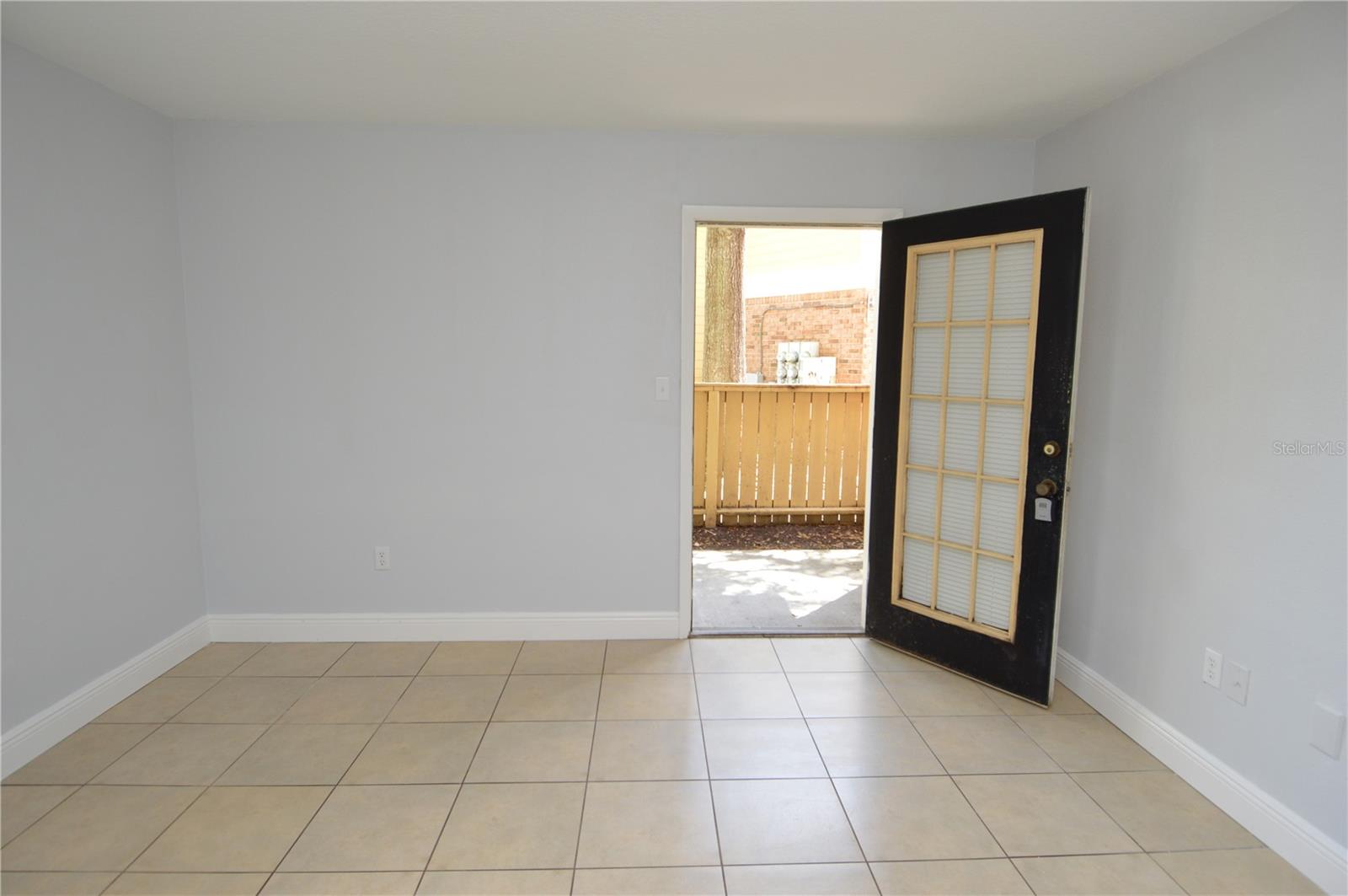 Image 21 of 96 For 8649 Fancy Finch Drive 102