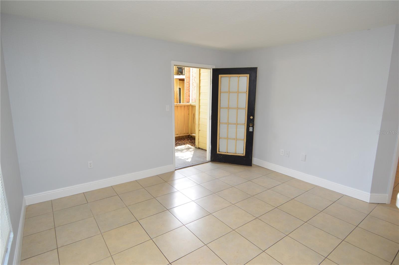 Image 23 of 96 For 8649 Fancy Finch Drive 102