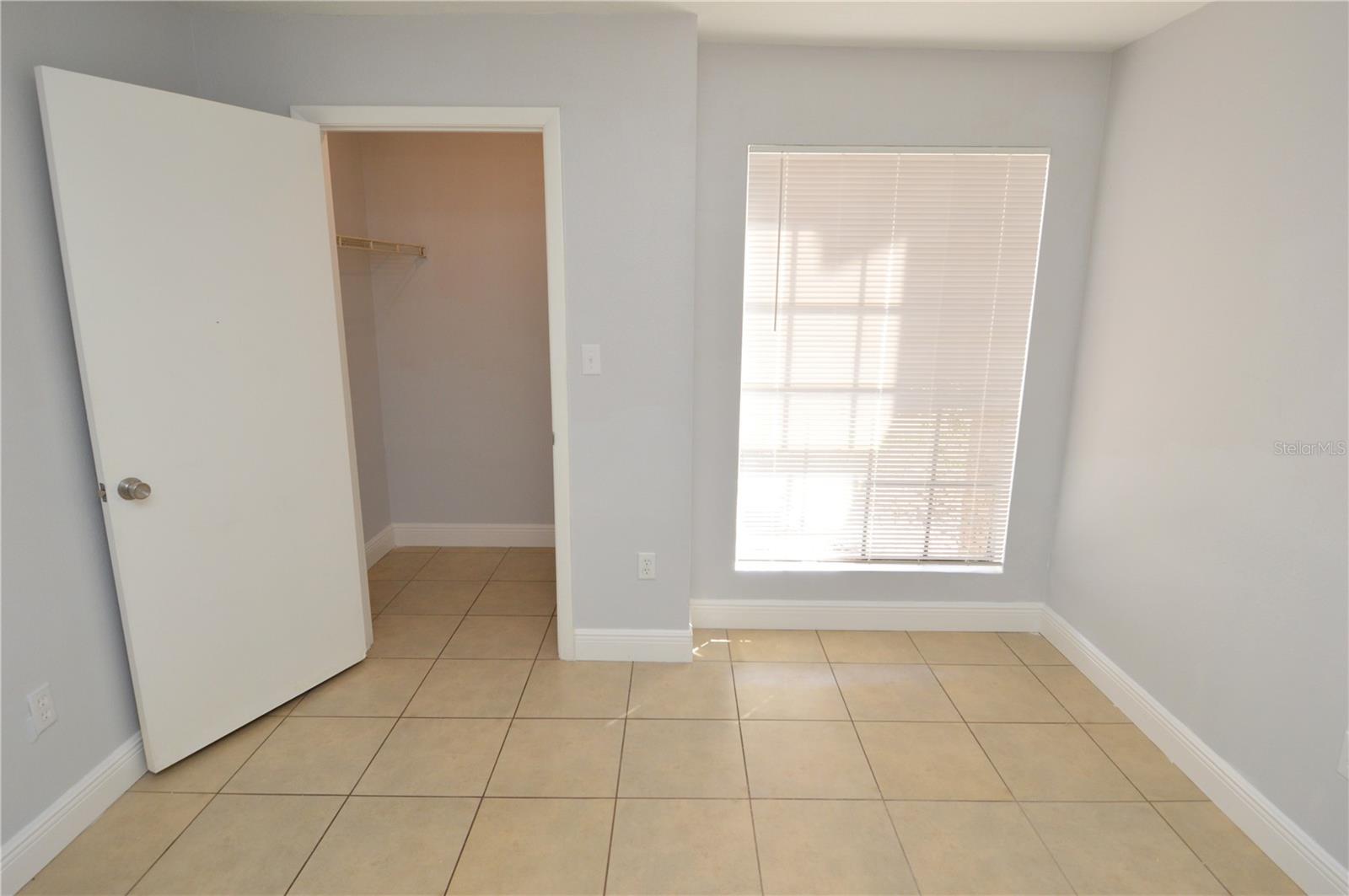 Image 27 of 96 For 8649 Fancy Finch Drive 102