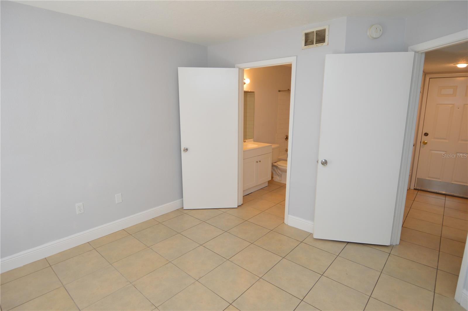 Image 33 of 96 For 8649 Fancy Finch Drive 102