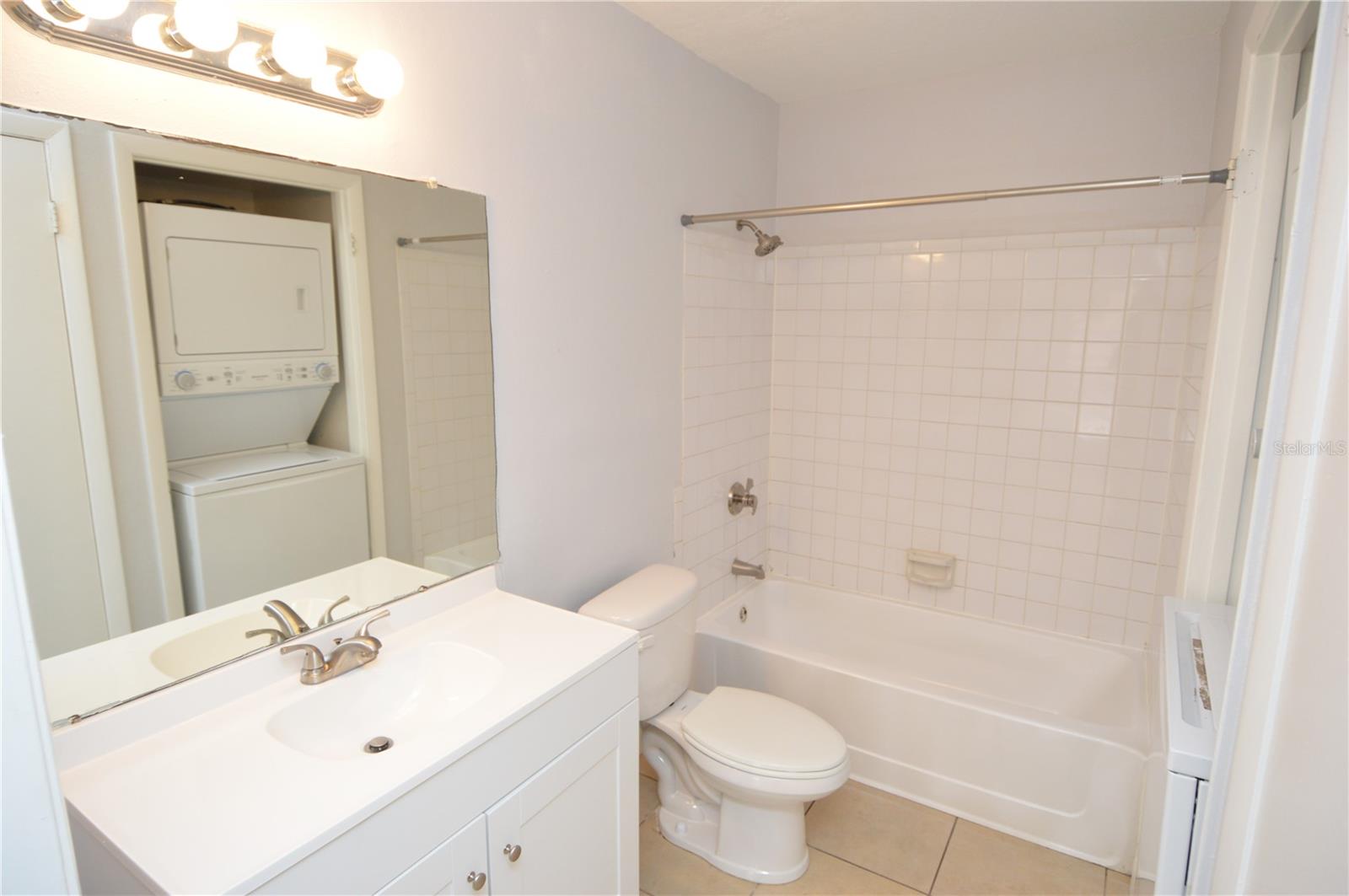 Image 35 of 96 For 8649 Fancy Finch Drive 102