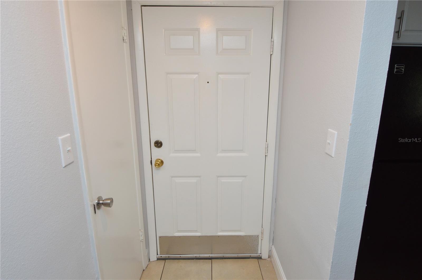 Image 4 of 96 For 8649 Fancy Finch Drive 102