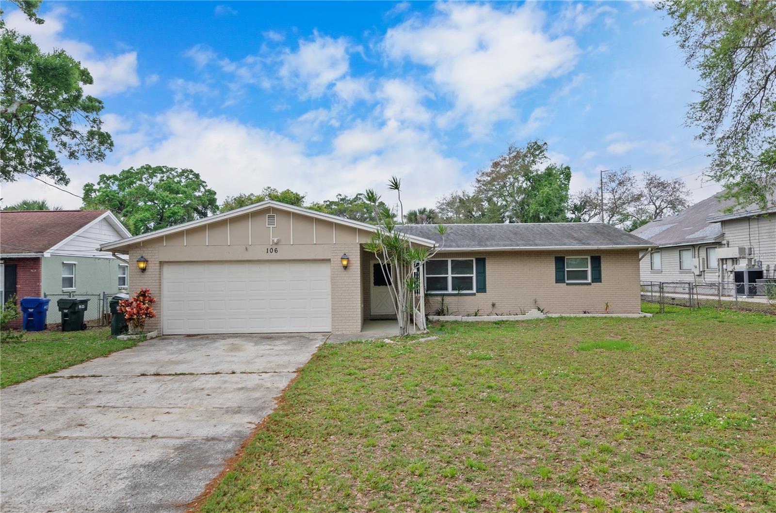 Image 2 of 14 For 106 Lake Judy Lee Drive