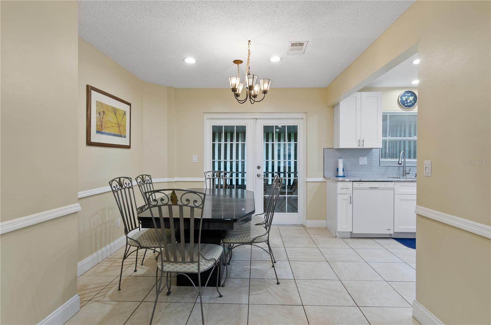 Image 5 of 14 For 106 Lake Judy Lee Drive