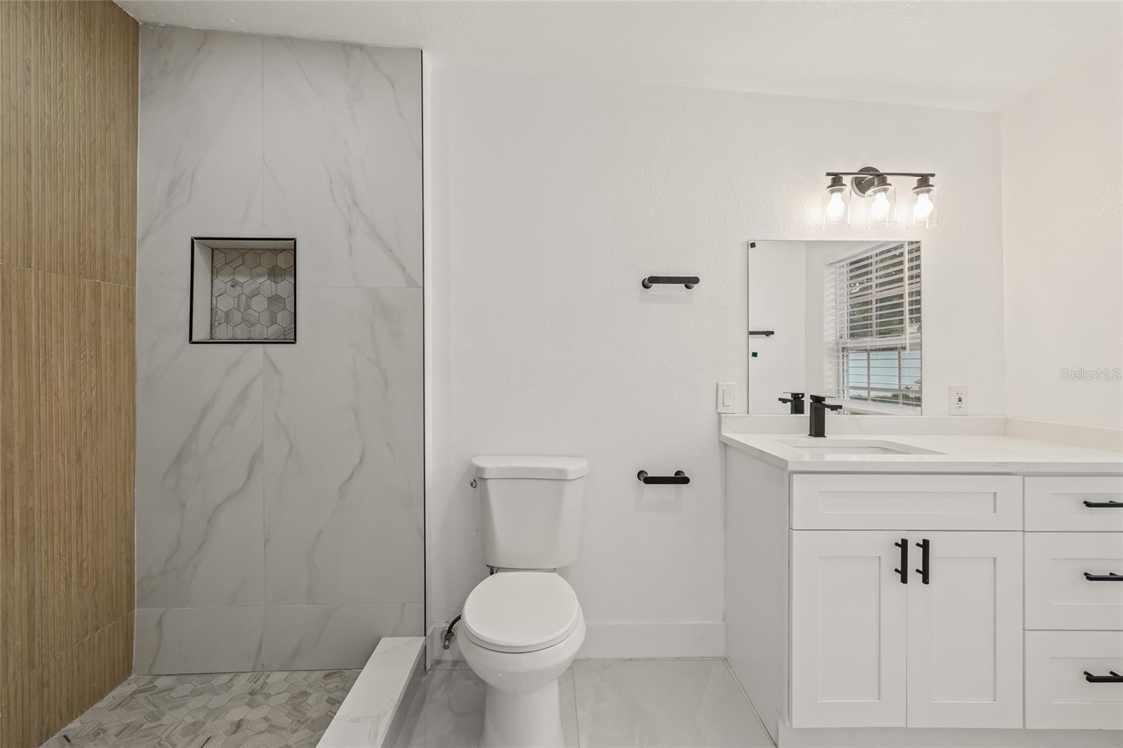 Image 14 of 29 For 2134 Catalina Drive