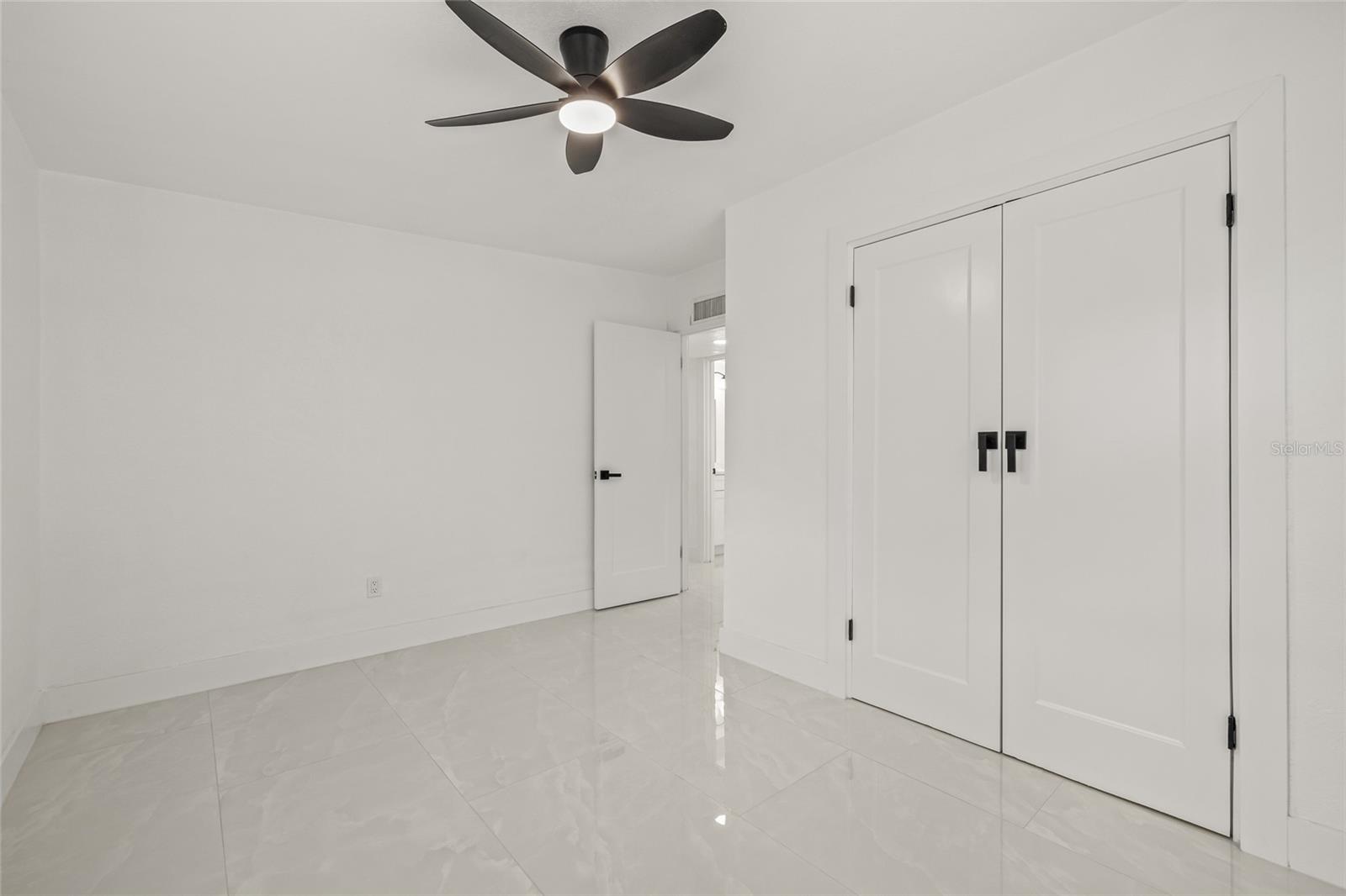 Image 21 of 29 For 2134 Catalina Drive