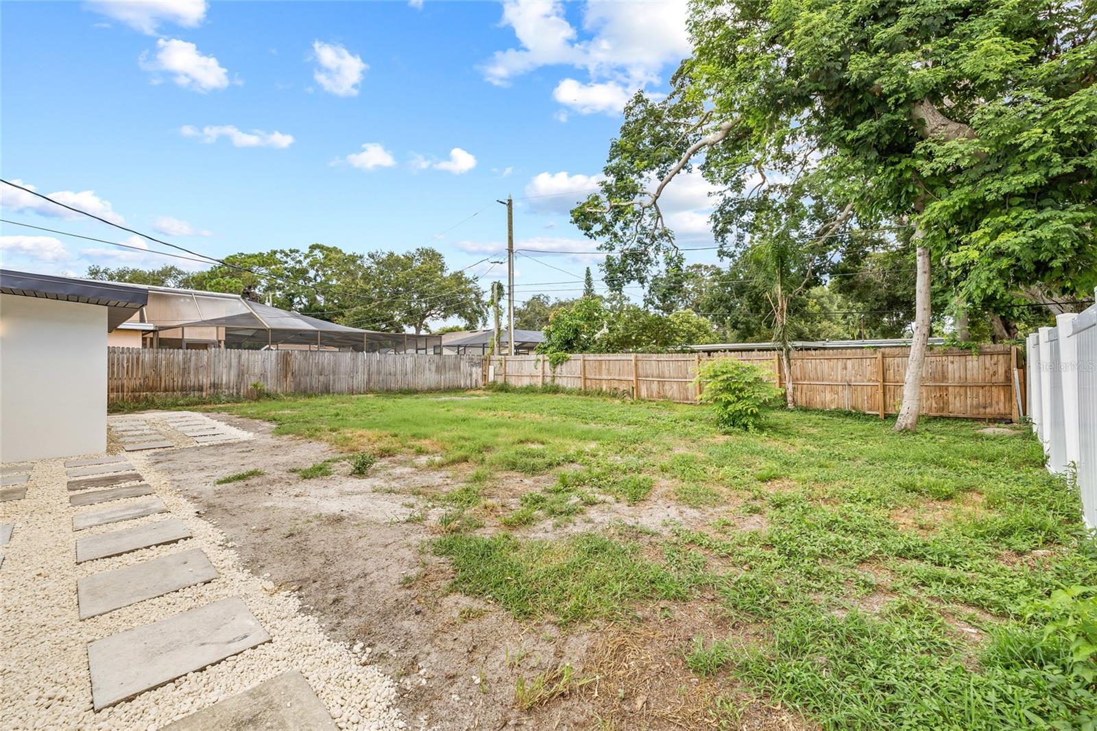 Image 26 of 29 For 2134 Catalina Drive