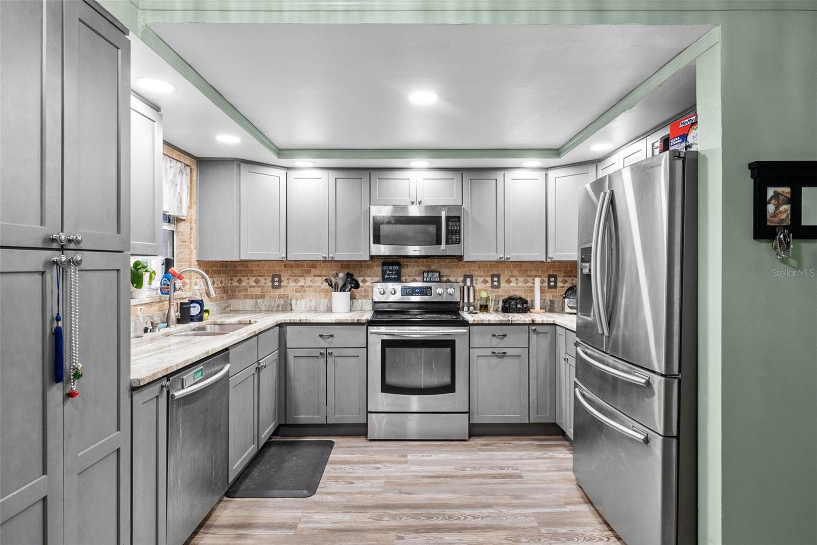 Image 10 of 28 For 4245 Crestfield Avenue