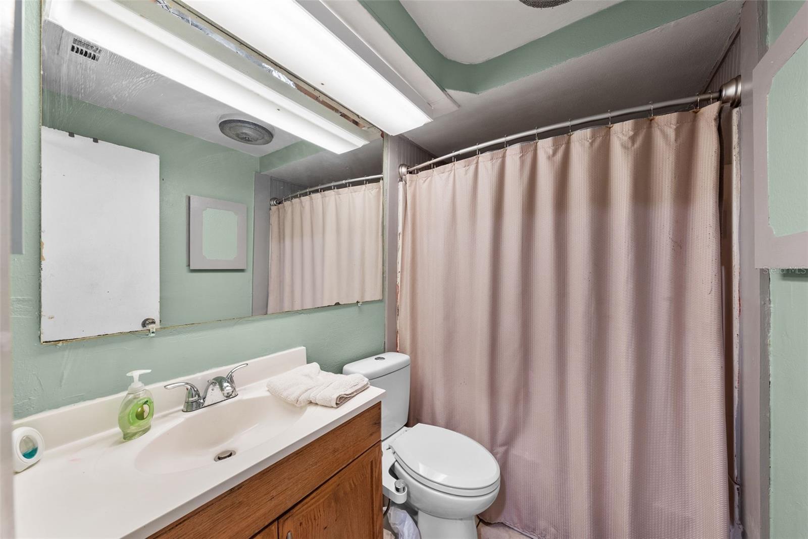 Image 19 of 28 For 4245 Crestfield Avenue