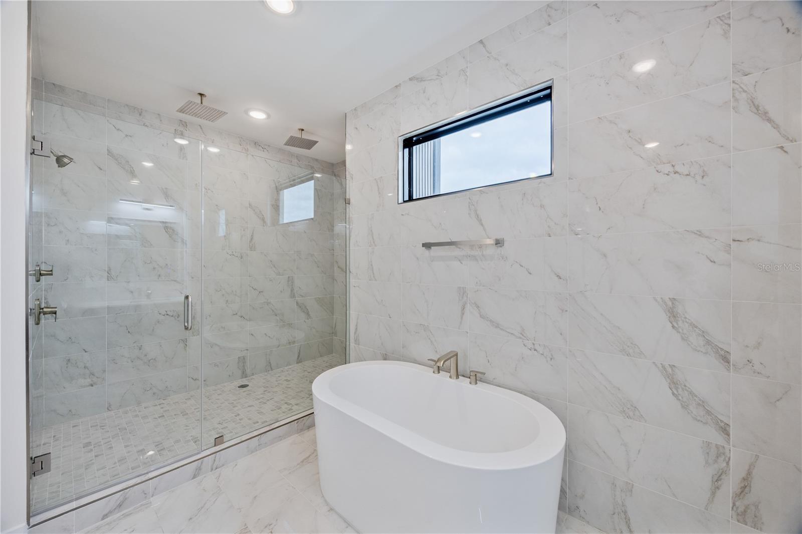 Image 30 of 60 For 4426 Euclid Avenue