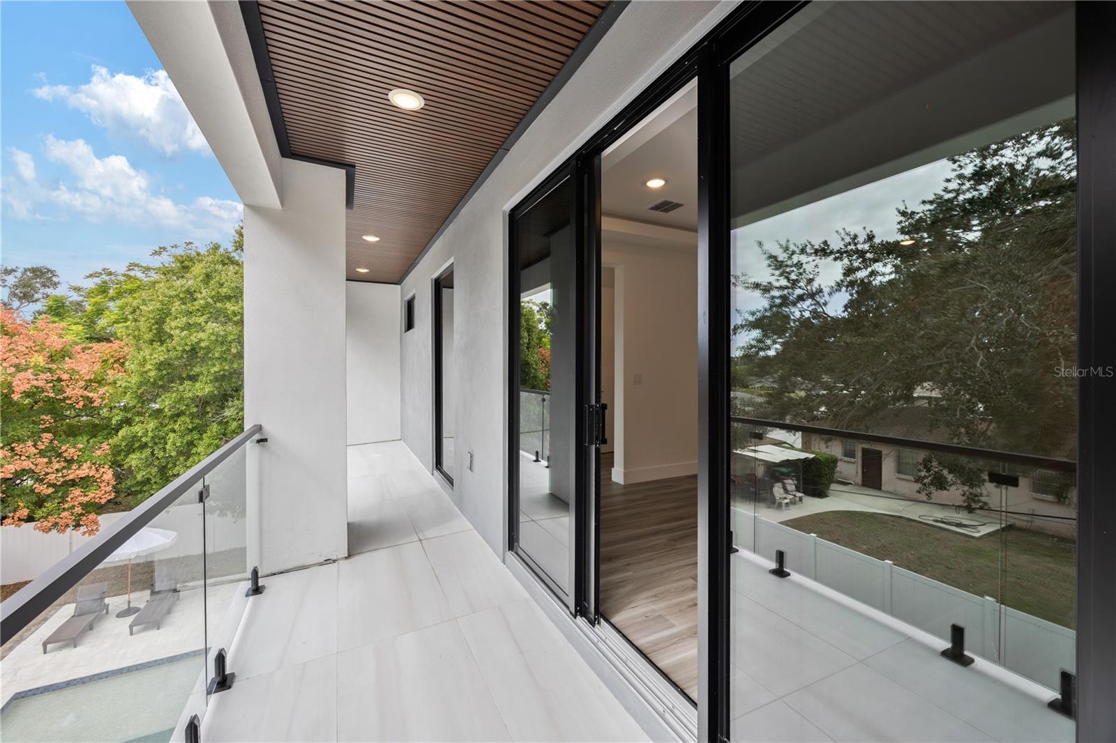 Image 36 of 60 For 4426 Euclid Avenue