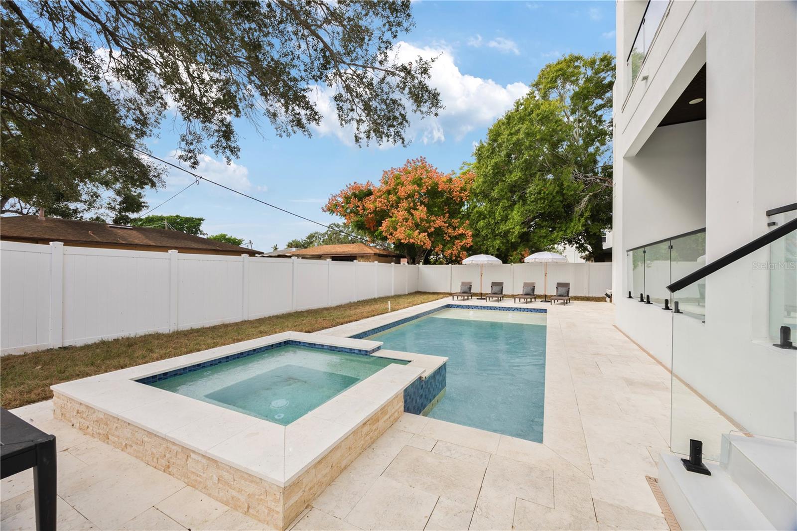 Image 54 of 60 For 4426 Euclid Avenue