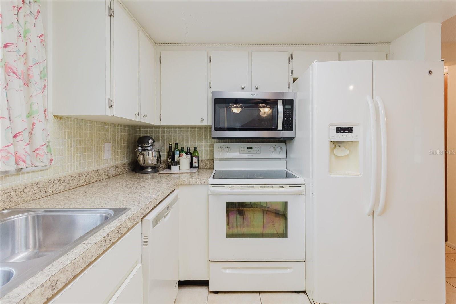 Image 15 of 41 For 3310 Salisbury Dr