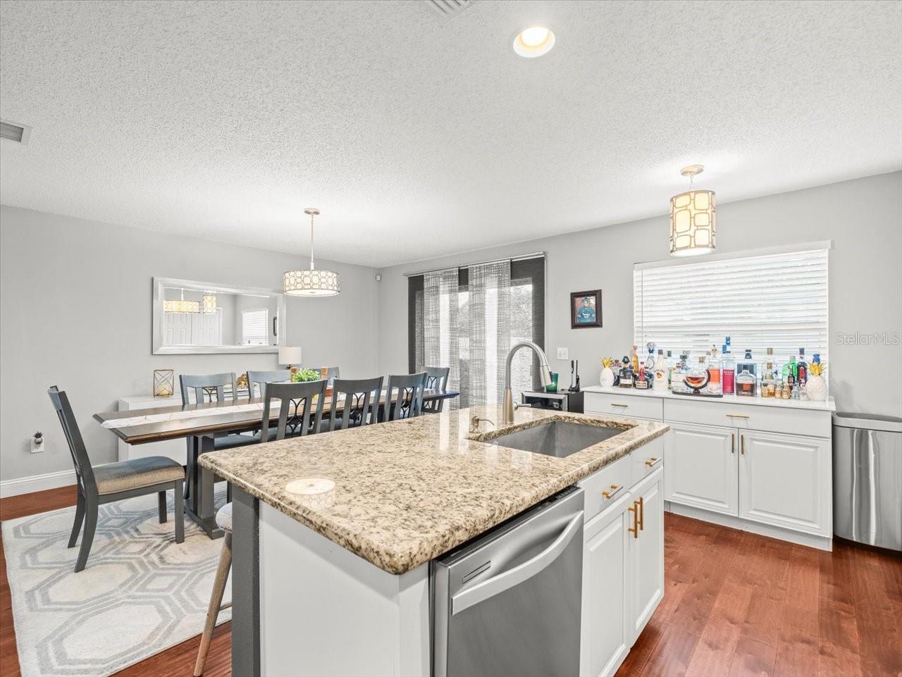 Image 14 of 44 For 8511 Edgewater Place Boulevard
