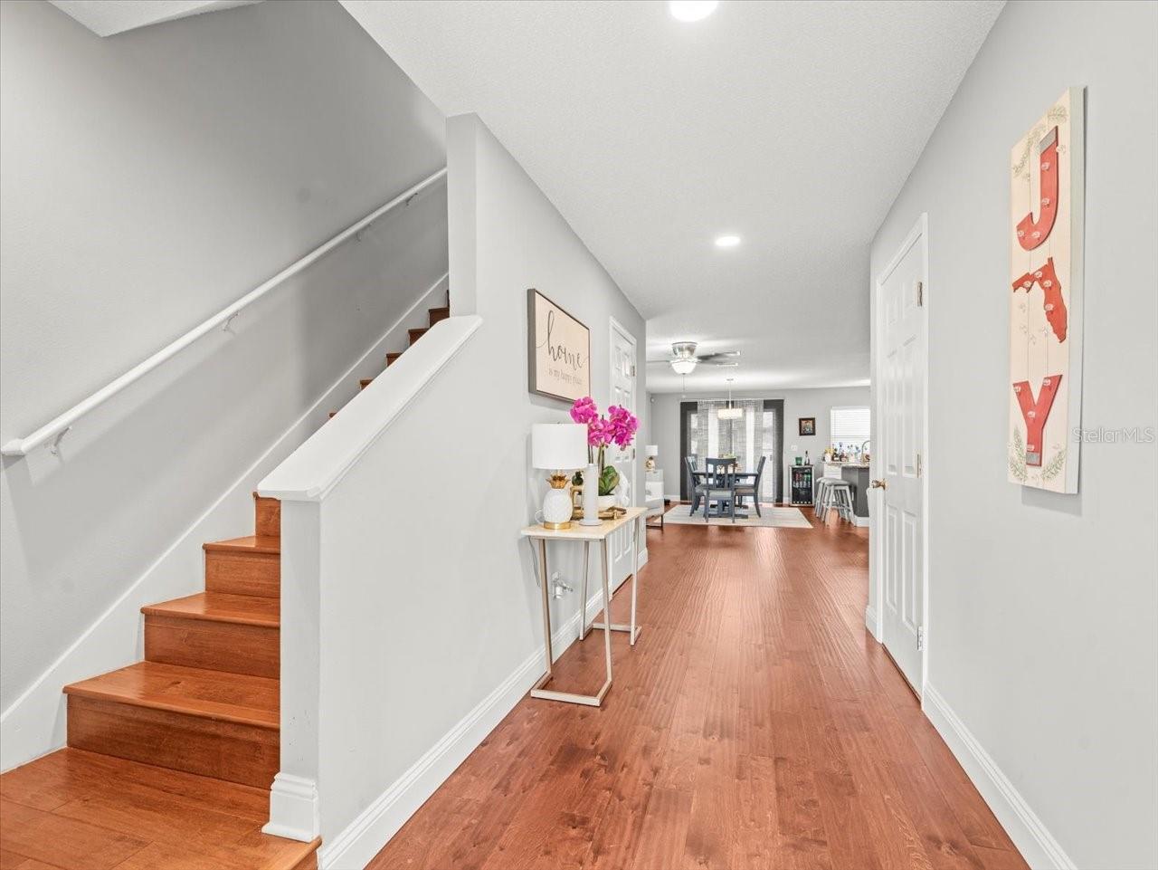 Image 17 of 44 For 8511 Edgewater Place Boulevard