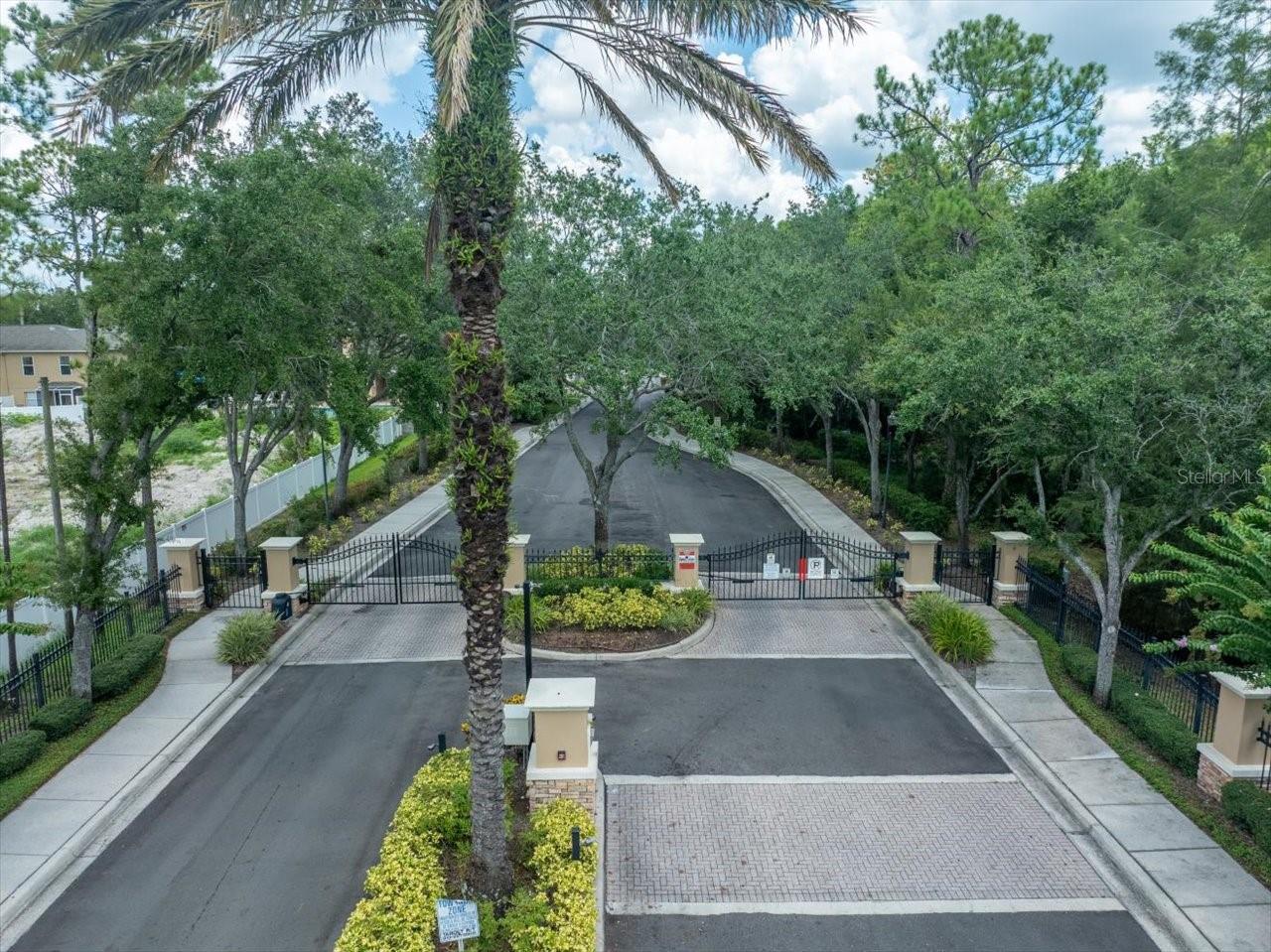 Image 35 of 44 For 8511 Edgewater Place Boulevard