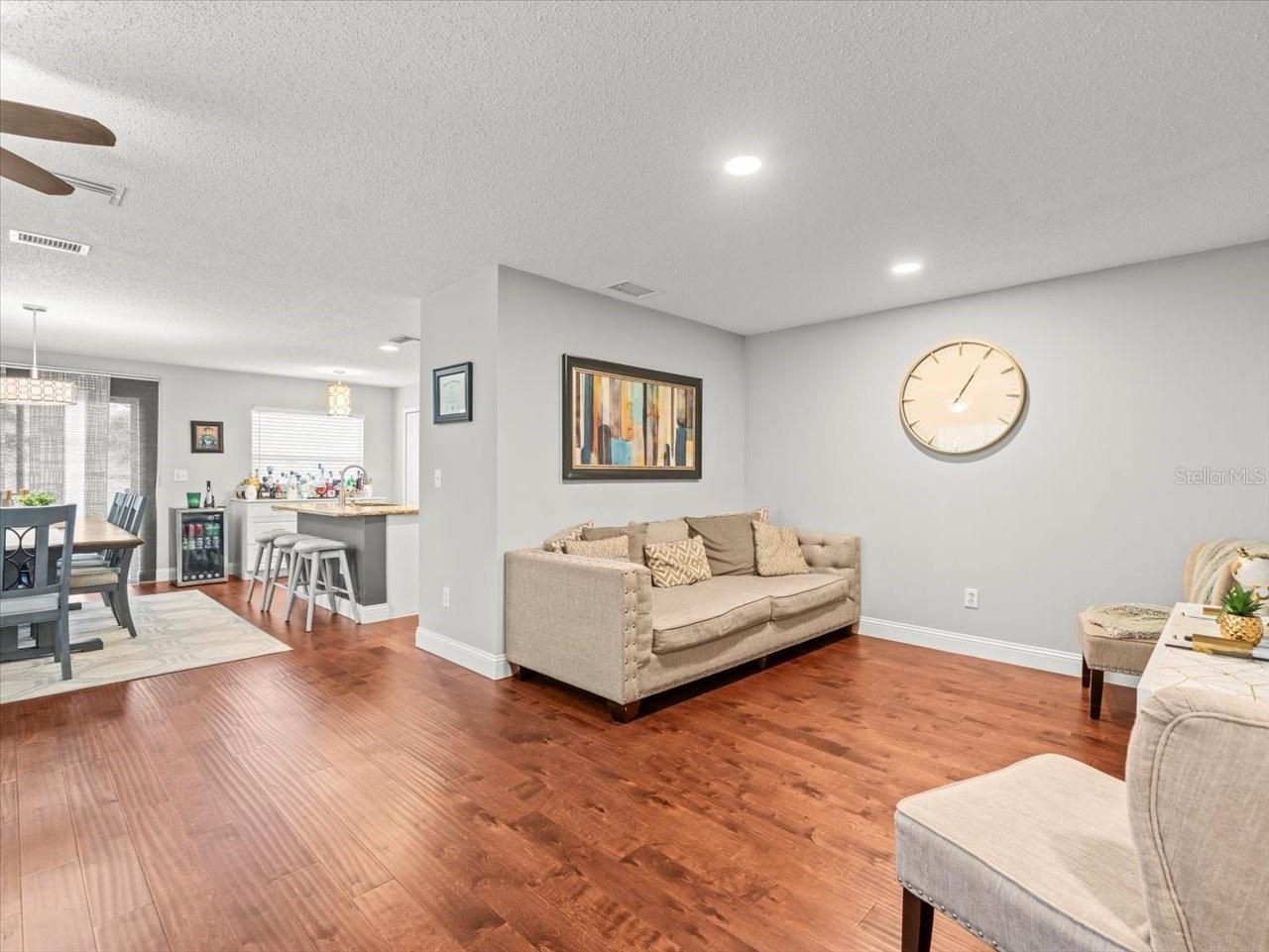 Image 5 of 44 For 8511 Edgewater Place Boulevard