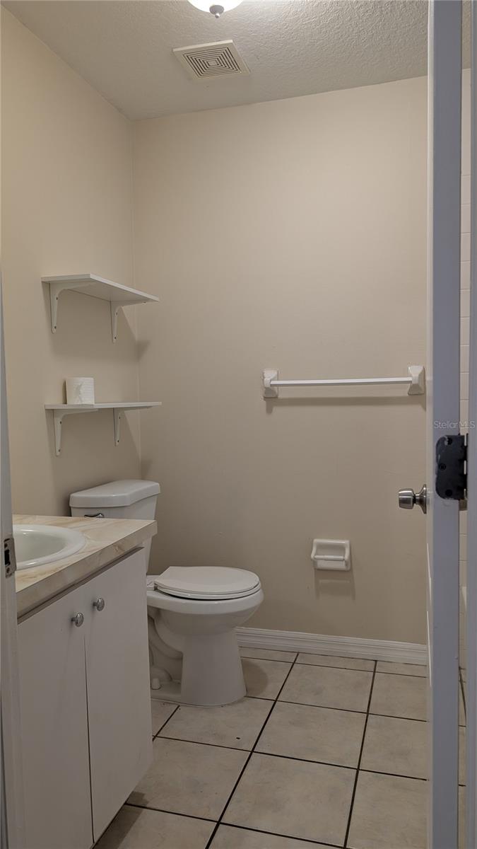 Image 12 of 13 For 3607 Idlewild Avenue 201