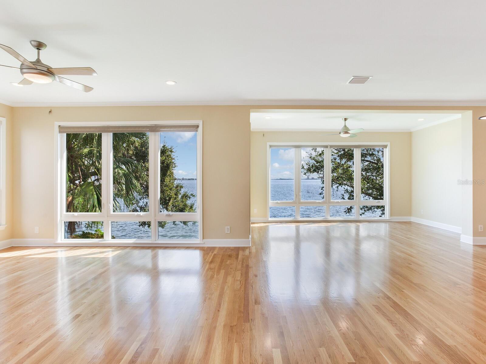 Listing photo id 5 for 5010 Bayshore Boulevard 7