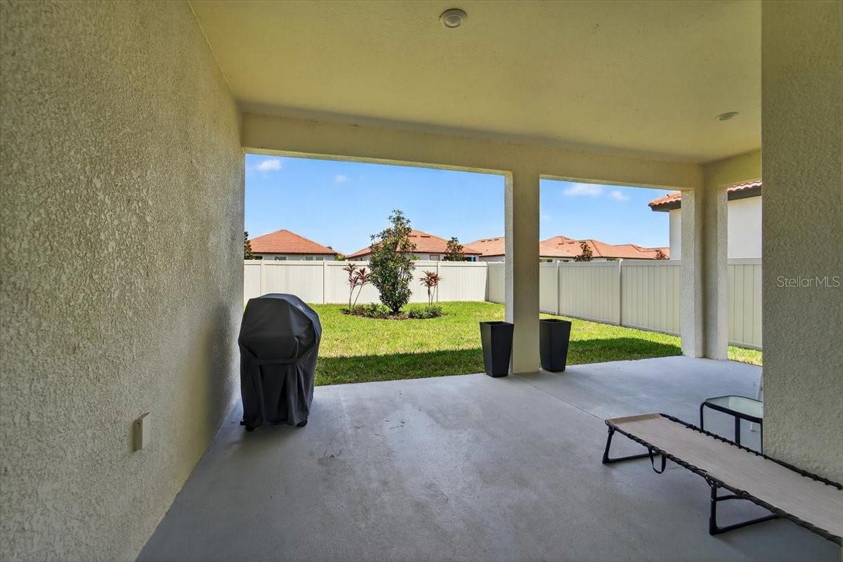 Image 32 of 86 For 17317 Scuba Crest Street