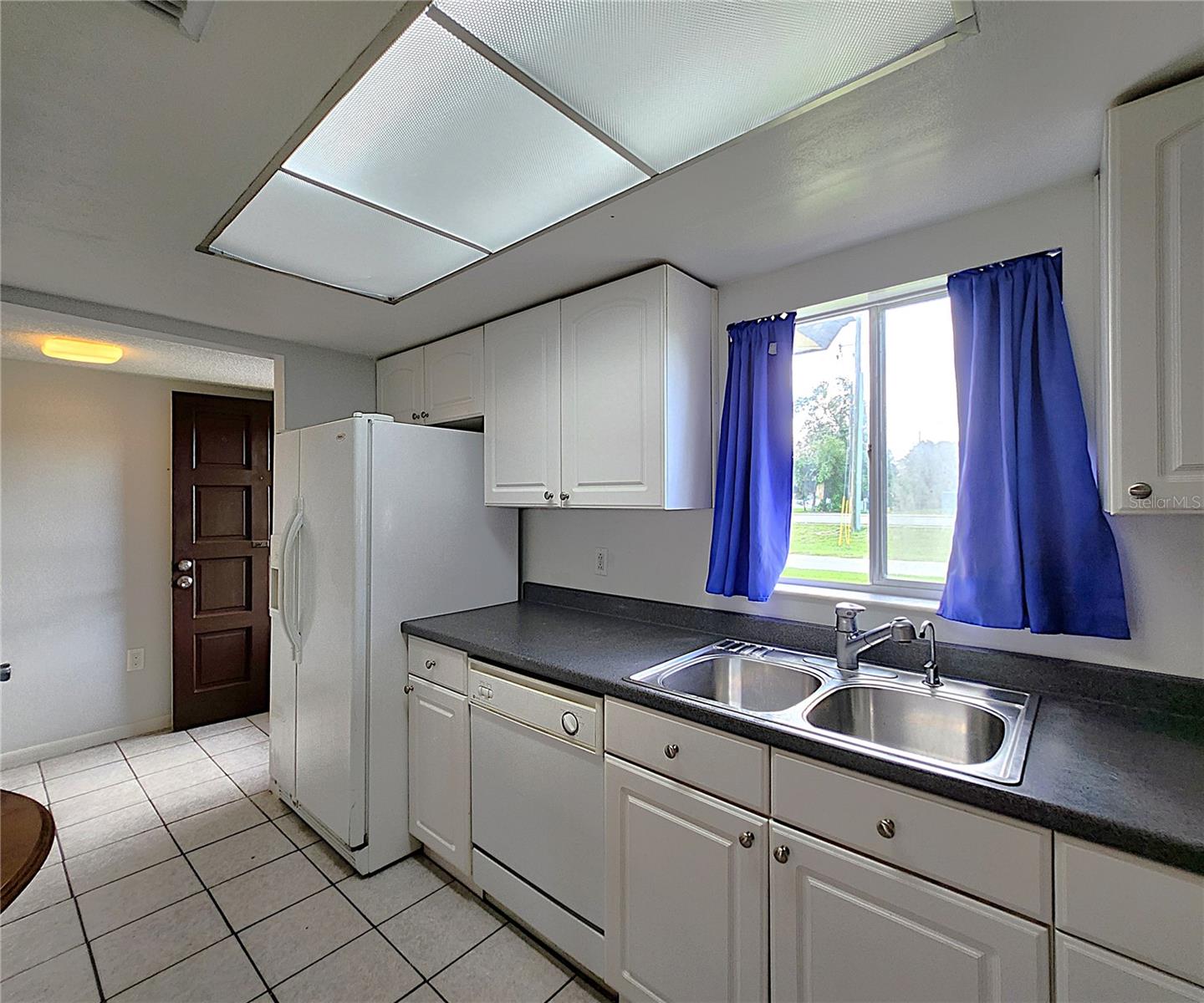 Image 14 of 38 For 7131 Dell Road 2
