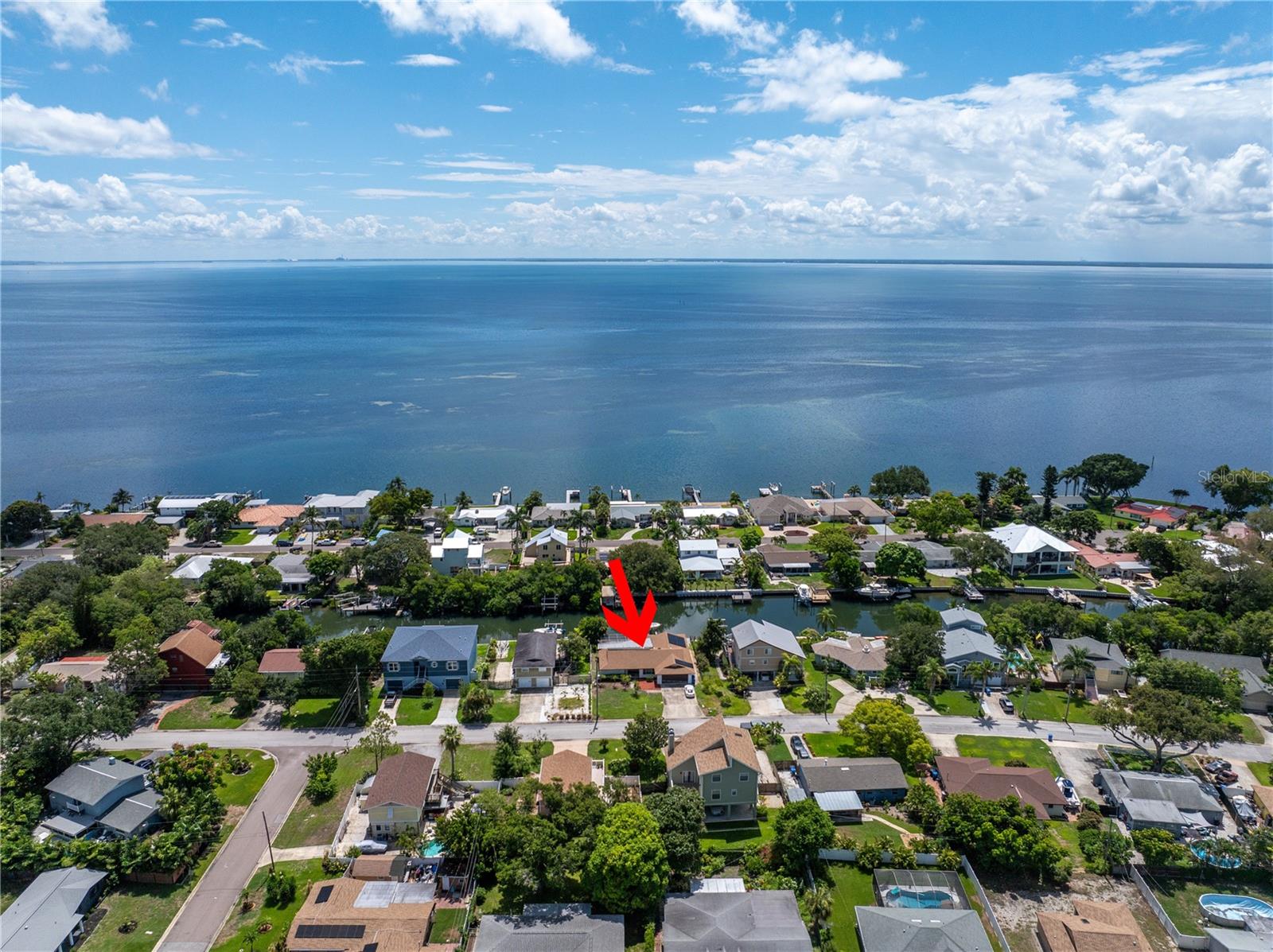 Image 63 of 78 For 4098 Beach Drive Se