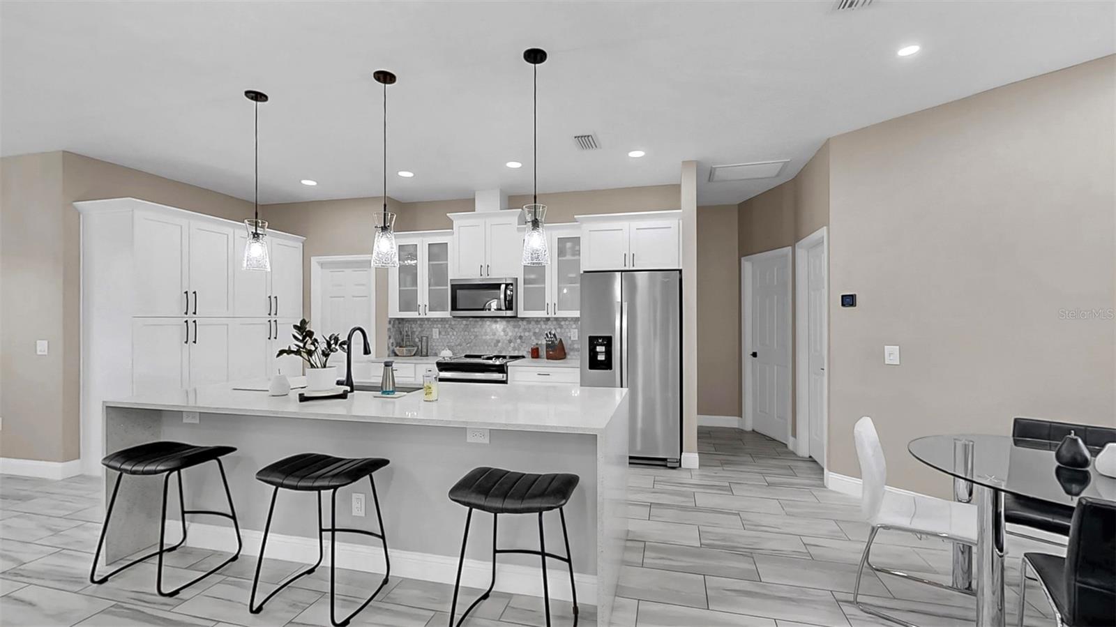 Image 29 of 49 For 21865 Ocean Pines Drive