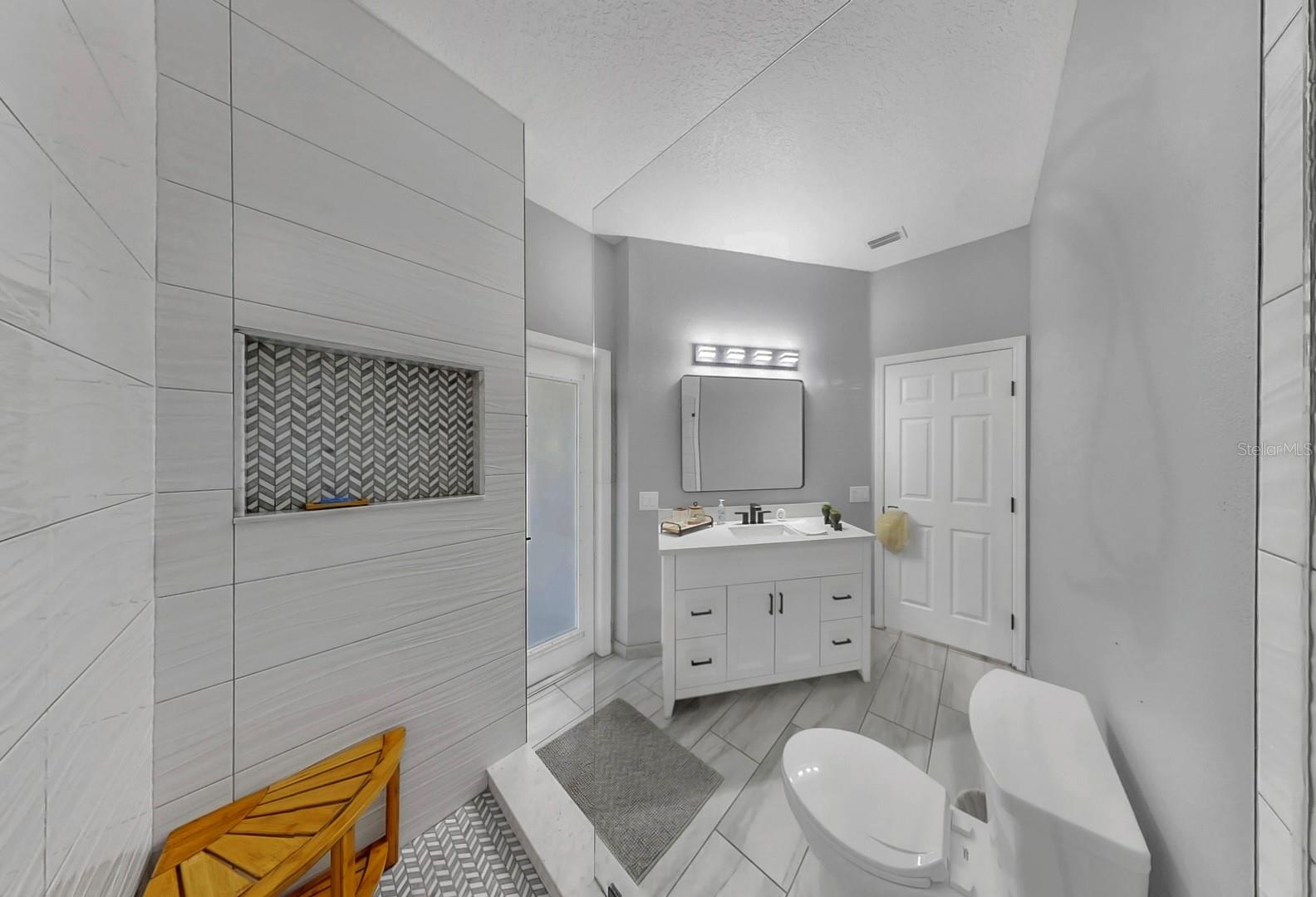 Image 42 of 49 For 21865 Ocean Pines Drive