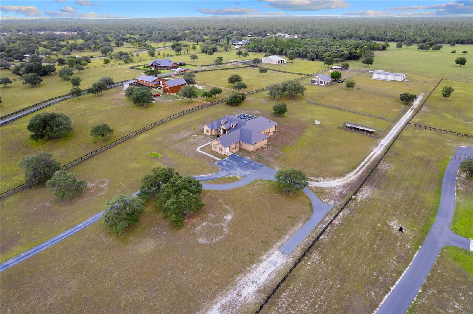 Listing photo id 91 for 17290 Highway 328