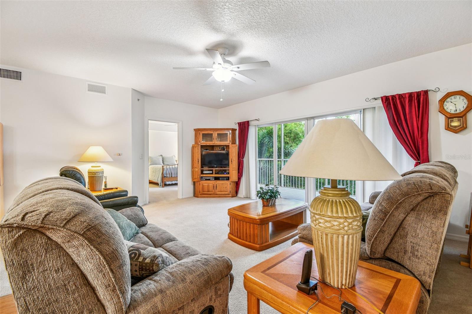 Image 14 of 57 For 960 Starkey Road 2203