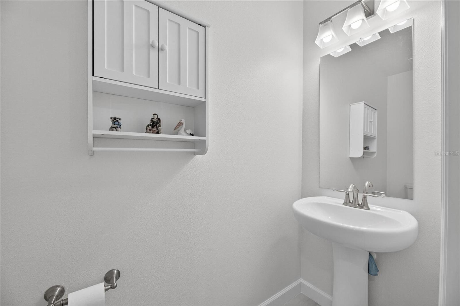 Listing photo id 23 for 17334 Holly Well Avenue